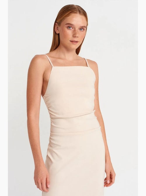 Abito midi bodycon senza maniche dilvin - Kiabi Abito midi bodycon senza maniche dilvin - Kiabi