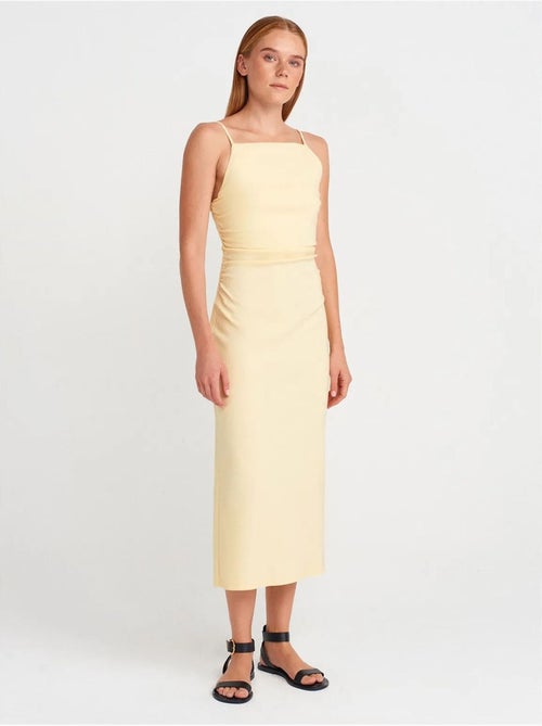 Abito midi bodycon senza maniche dilvin - Kiabi Abito midi bodycon senza maniche dilvin - Kiabi