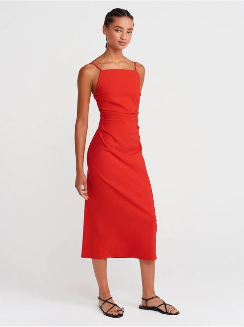 Abito midi bodycon senza maniche dilvin - Kiabi Abito midi bodycon senza maniche dilvin - Kiabi