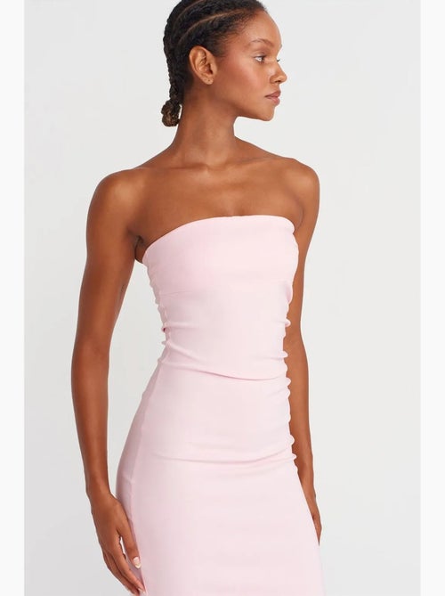 Abito midi bodycon senza spalline con spacco dilvin - Kiabi Abito midi bodycon senza spalline con spacco dilvin - Kiabi