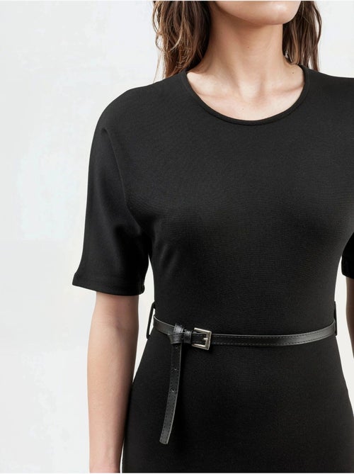 Abito midi con cintura e maniche corte busem - Kiabi Abito midi con cintura e maniche corte busem - Kiabi