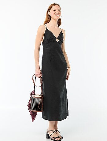 Abito midi con dettaglio gioiello al collo