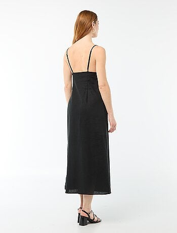 Abito midi con dettaglio gioiello al collo