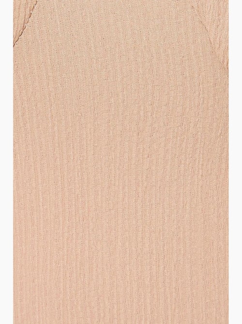 Abito midi con scollo a cuore e maniche a sbuffo con spacco laterale hiccup - Kiabi Abito midi con scollo a cuore e maniche a sbuffo con spacco laterale hiccup - Kiabi