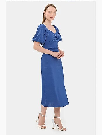 Abito midi con scollo a cuore e spacco laterale hiccup