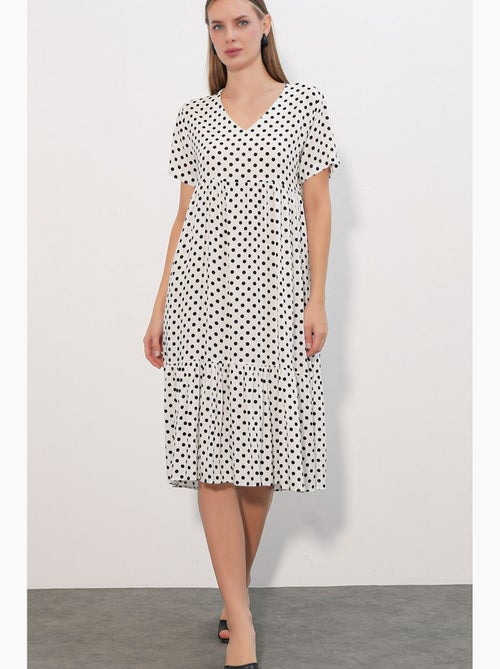 Abito midi con scollo a v a pois bdart - Kiabi Abito midi con scollo a v a pois bdart - Kiabi