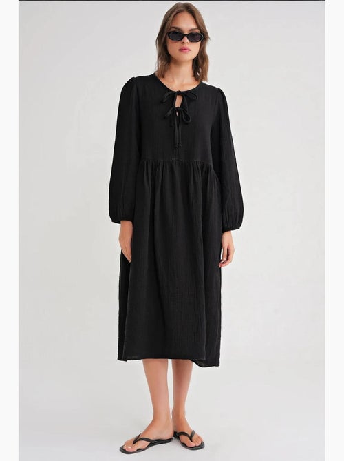 Abito midi con scollo a v e chiusura con laccetto mixray - Kiabi Abito midi con scollo a v e chiusura con laccetto mixray - Kiabi