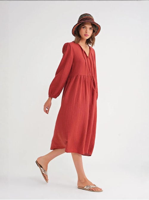 Abito midi con scollo a v e chiusura con laccetto mixray - Kiabi Abito midi con scollo a v e chiusura con laccetto mixray - Kiabi