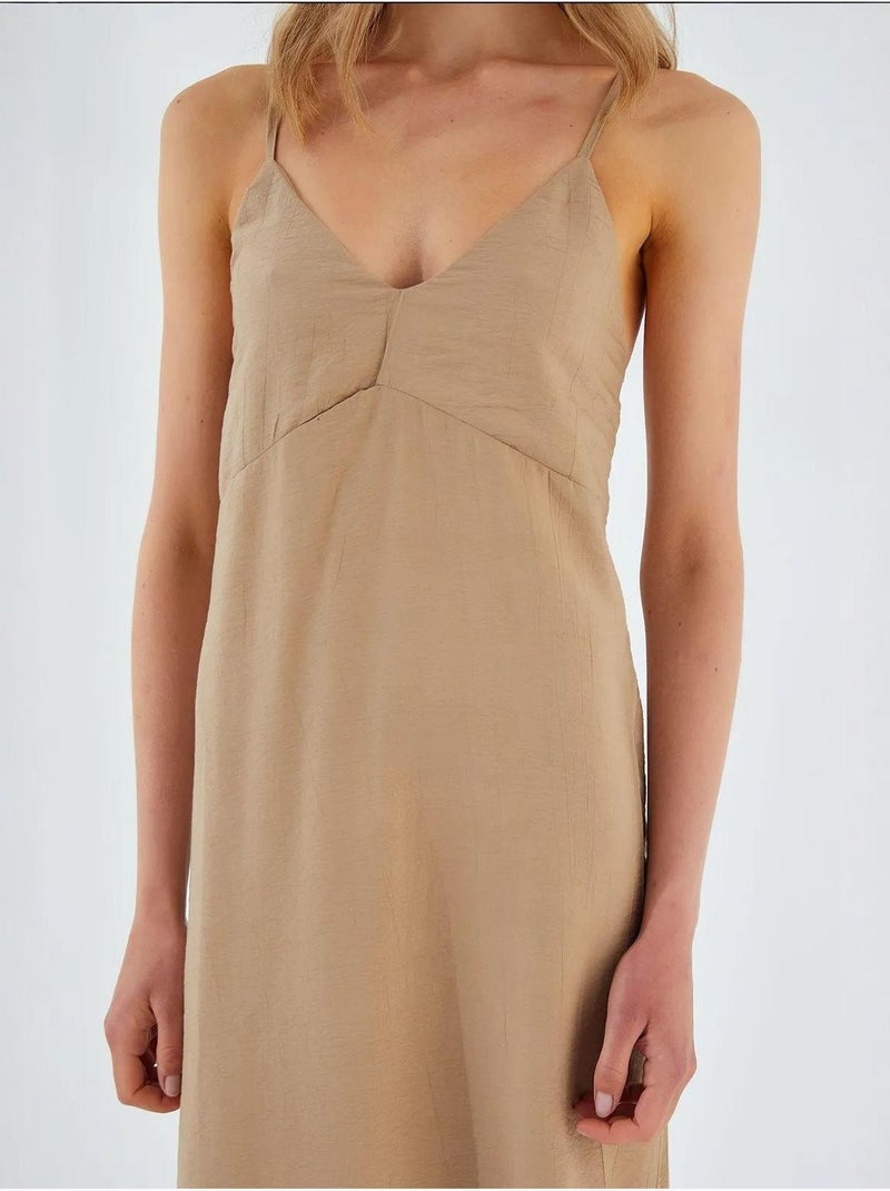 Abito midi con scollo a v e spacco mixray Beige argilla - Kiabi