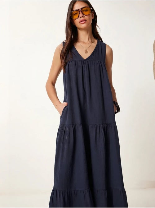 Abito midi con scollo a v e volant istanbul - Kiabi Abito midi con scollo a v e volant istanbul - Kiabi