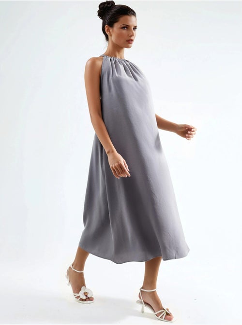 Abito midi con scollo all’americana busem - Kiabi Abito midi con scollo all’americana busem - Kiabi