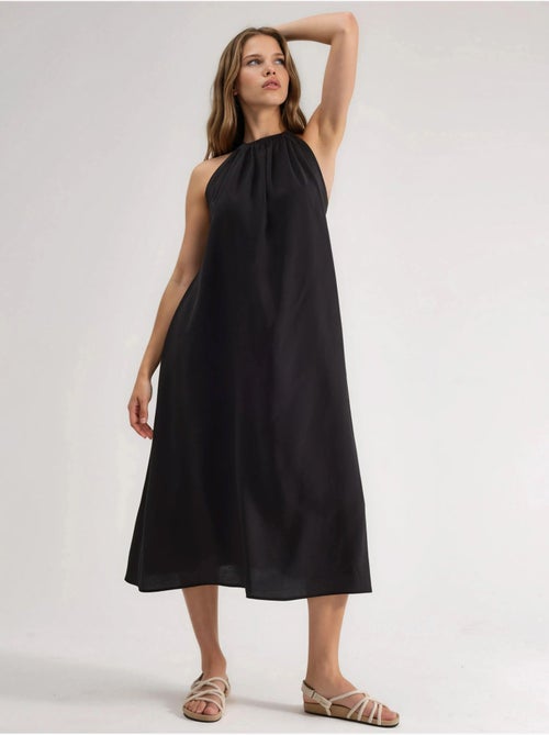 Abito midi con scollo all’americana busem - Kiabi Abito midi con scollo all’americana busem - Kiabi