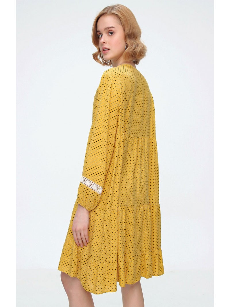 Abito midi con volant Giallo - Kiabi