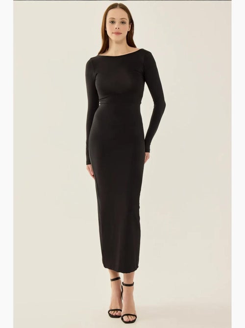 Abito midi in maglia con schiena scoperta hiccup - Kiabi Abito midi in maglia con schiena scoperta hiccup - Kiabi