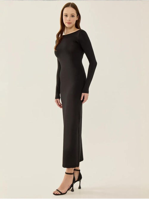 Abito midi in maglia con schiena scoperta - Kiabi Abito midi in maglia con schiena scoperta - Kiabi