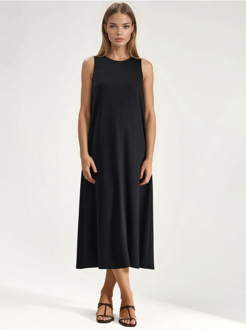 Abito midi relaxed fit con modal touch e tasche hiccup - Kiabi Abito midi relaxed fit con modal touch e tasche hiccup - Kiabi