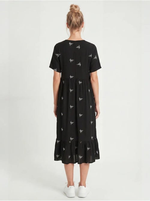 Abito midi ricamato con scollo a v istanbul - Kiabi Abito midi ricamato con scollo a v istanbul - Kiabi