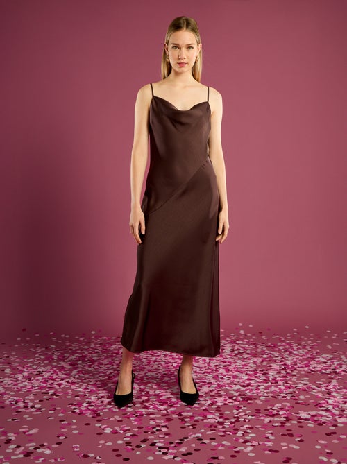 Abito midi satinato tinta unita, taglio lungo e schiena scoperta - Kiabi