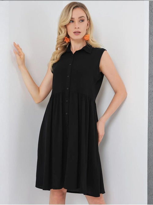 Abito midi senza maniche con bottoni e colletto a camicia bdart - Kiabi Abito midi senza maniche con bottoni e colletto a camicia bdart - Kiabi