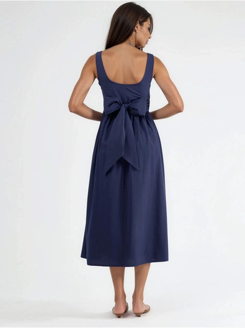 Abito midi senza maniche con scollo arrotondato busem - Kiabi Abito midi senza maniche con scollo arrotondato busem - Kiabi