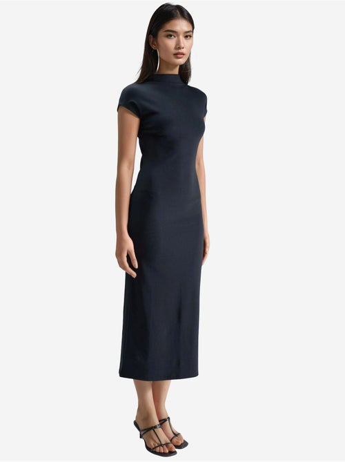 Abito midi slim fit con girocollo busem - Kiabi Abito midi slim fit con girocollo busem - Kiabi