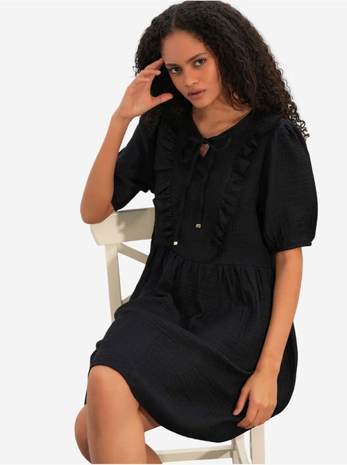 Abito mini a grembiule da donna a linea a bdart - Kiabi Abito mini a grembiule da donna a linea a bdart - Kiabi