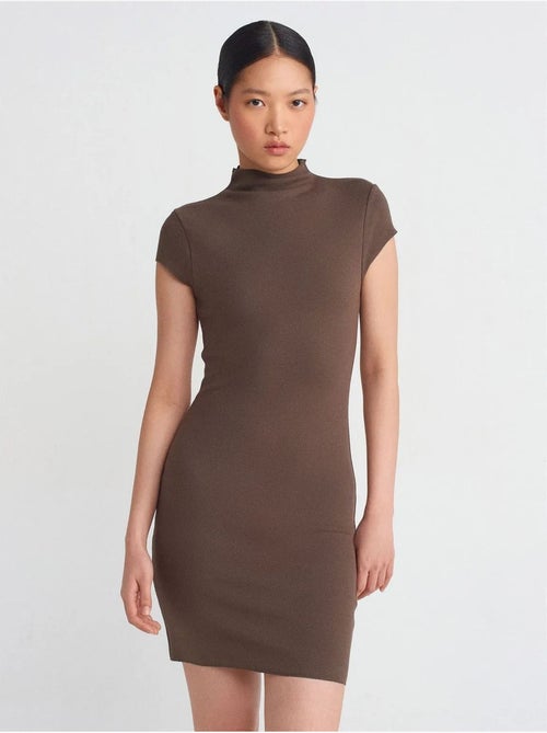 Abito mini bodycon senza cuciture dilvin - Kiabi Abito mini bodycon senza cuciture dilvin - Kiabi