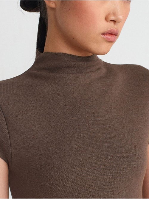 Abito mini bodycon senza cuciture dilvin - Kiabi Abito mini bodycon senza cuciture dilvin - Kiabi