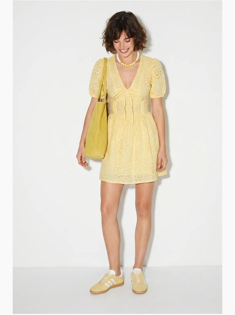 Abito mini skater ricamato lucci Giallo limone - Kiabi