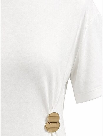 Abito mini t-shirt con girocollo e accessorio in pietra mixray