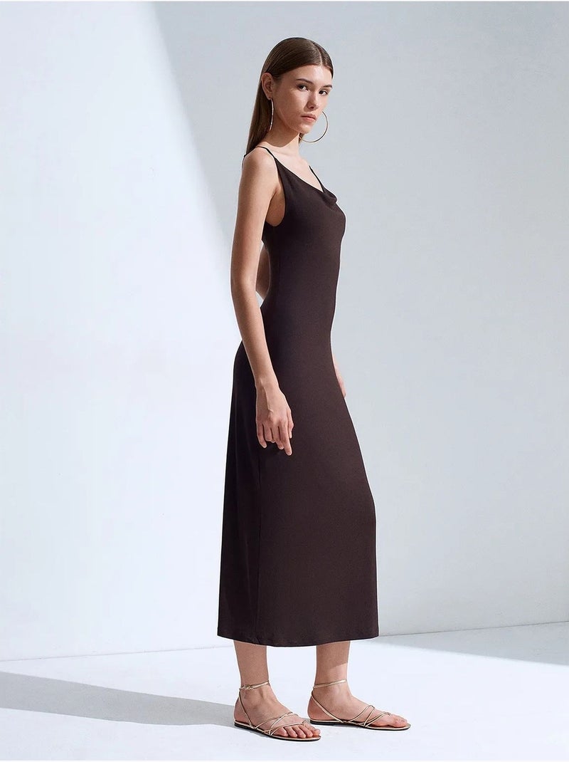 Abito sottoveste midi senza maniche dilvin Marrone cioccolato - Kiabi