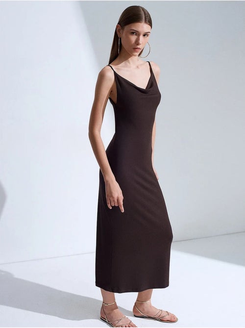 Abito sottoveste midi senza maniche dilvin - Kiabi Abito sottoveste midi senza maniche dilvin - Kiabi