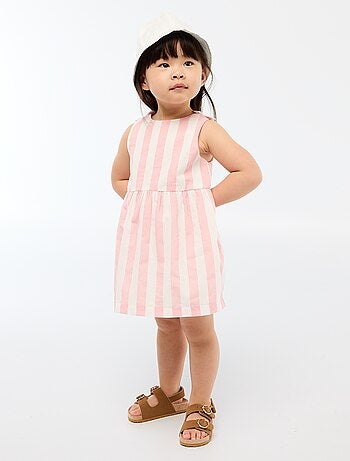 Abito svasato senza maniche