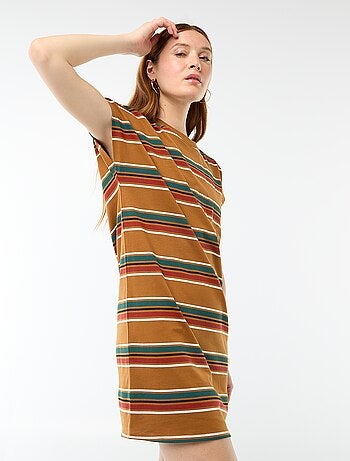 Abito T-shirt corto a maniche corte