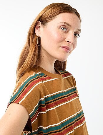 Abito T-shirt corto a maniche corte