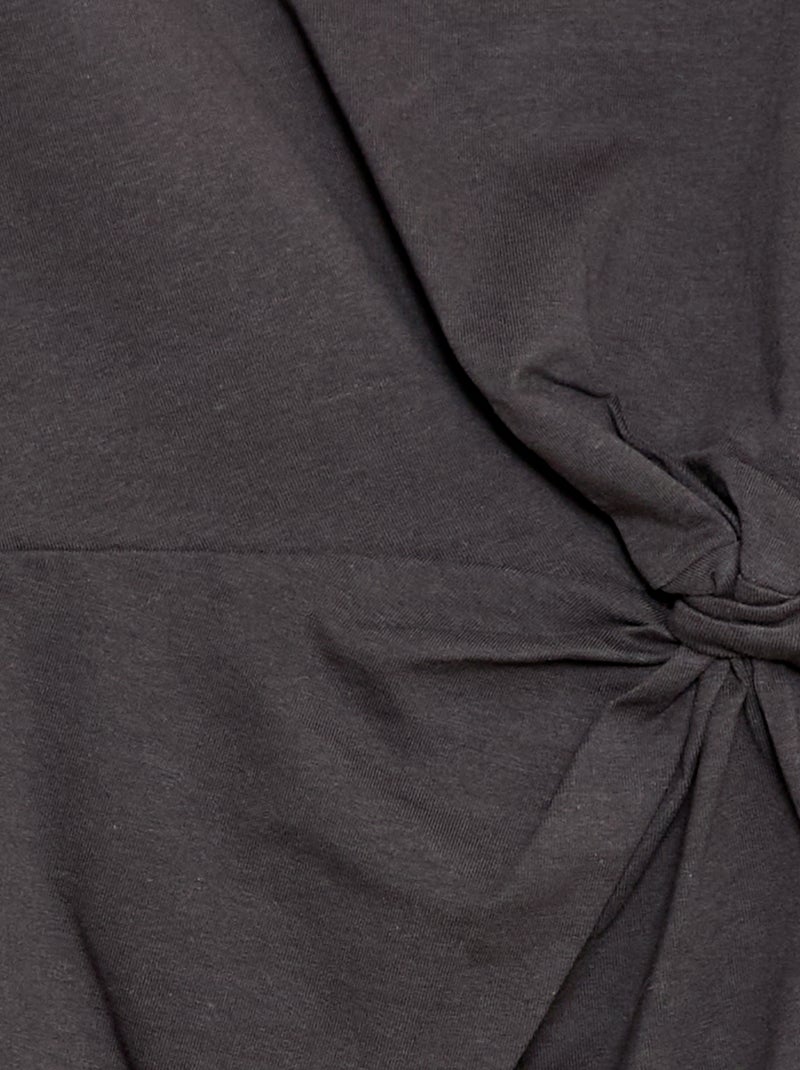 Abito t-shirt midi con fiocco decorativo sul davanti Nero - Kiabi