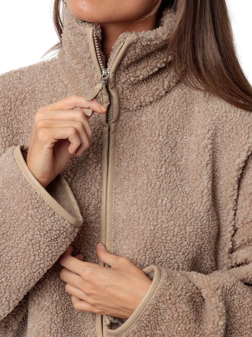 ADMAS CLASSIC Vestaglia da casa in caldo Sherpa a maniche lunghe da donna - Kiabi ADMAS CLASSIC Vestaglia da casa in caldo Sherpa a maniche lunghe da donna - Kiabi