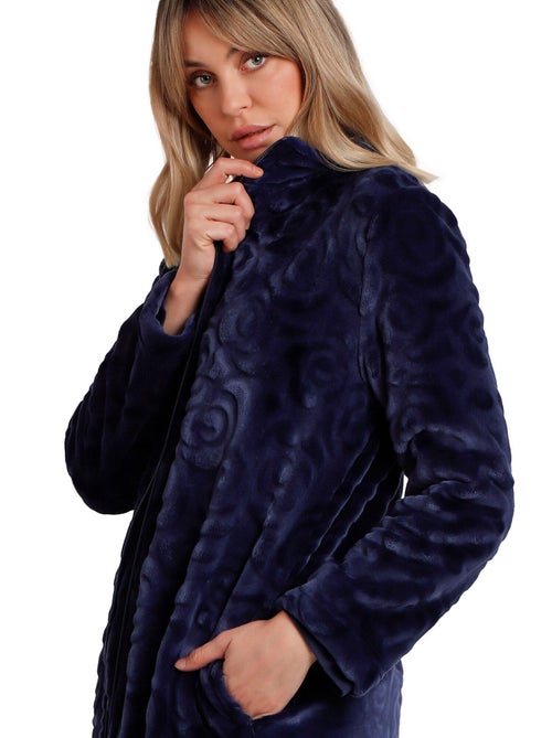 ADMAS GARDEN Vestaglia calda a maniche lunghe in jacquard con motivo a rose da donna - Kiabi ADMAS GARDEN Vestaglia calda a maniche lunghe in jacquard con motivo a rose da donna - Kiabi