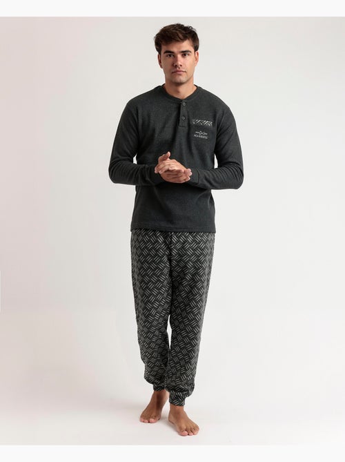 ADMAS MAGNIFIC Pigiama a maniche lunghe da uomo con incrocio - Kiabi ADMAS MAGNIFIC Pigiama a maniche lunghe da uomo con incrocio - Kiabi