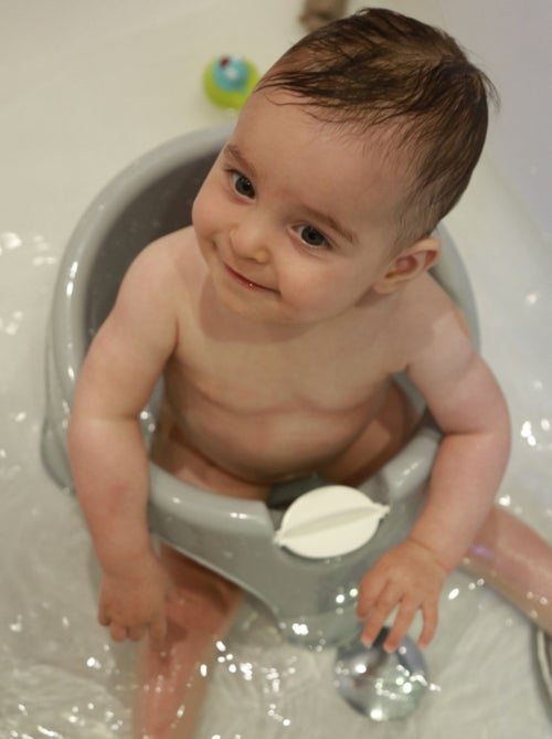 Anello per bagno bambino con ventose AQUAFUN Thermobaby mulinello d’acqua - Kiabi Anello per bagno bambino con ventose AQUAFUN Thermobaby mulinello d’acqua - Kiabi