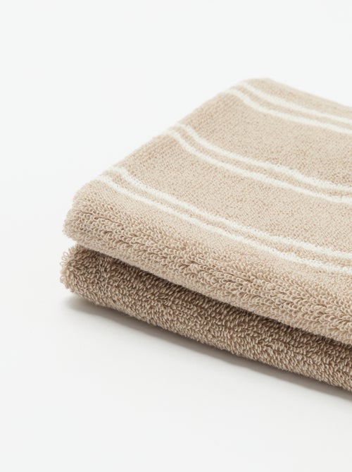 Asciugamano da bagno - 30 x 50 cm - Kiabi Asciugamano da bagno - 30 x 50 cm - Kiabi