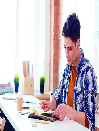 Auricolari Bluetooth Stitch con custodia per la ricarica
