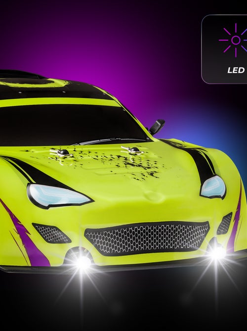 Auto telecomandata OVERMAX X-Drifty - 20 km/h - 4x4 - Luci a LED - Kiabi