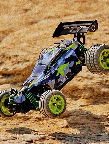 Auto telecomandata OVERMAX X-Pace 4x4 - 30 km/h - Luci a LED