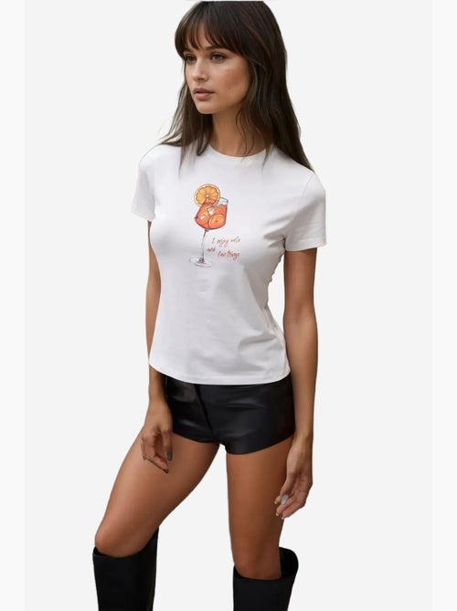 Baby tee stampata con girocollo hiccup - Kiabi Baby tee stampata con girocollo hiccup - Kiabi