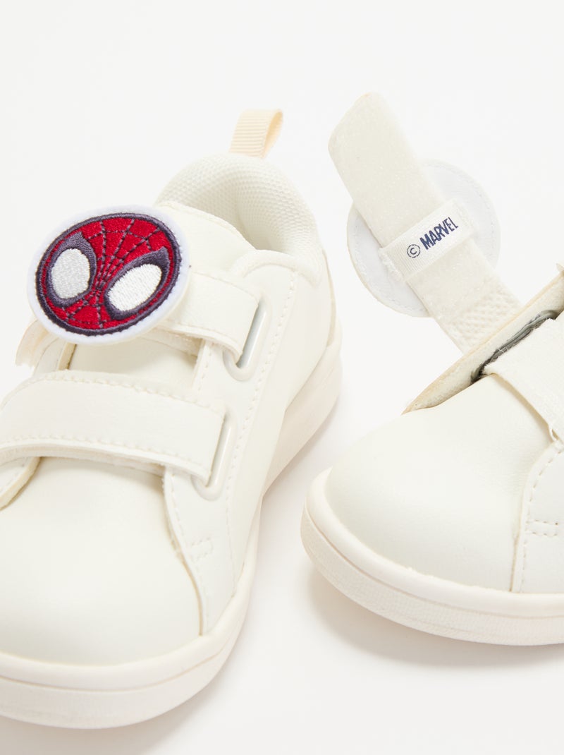 Badge 'Marvel' - 'Kitchoun' Rosso - Kiabi