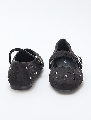 Ballerine con cinturini effetto borchiato