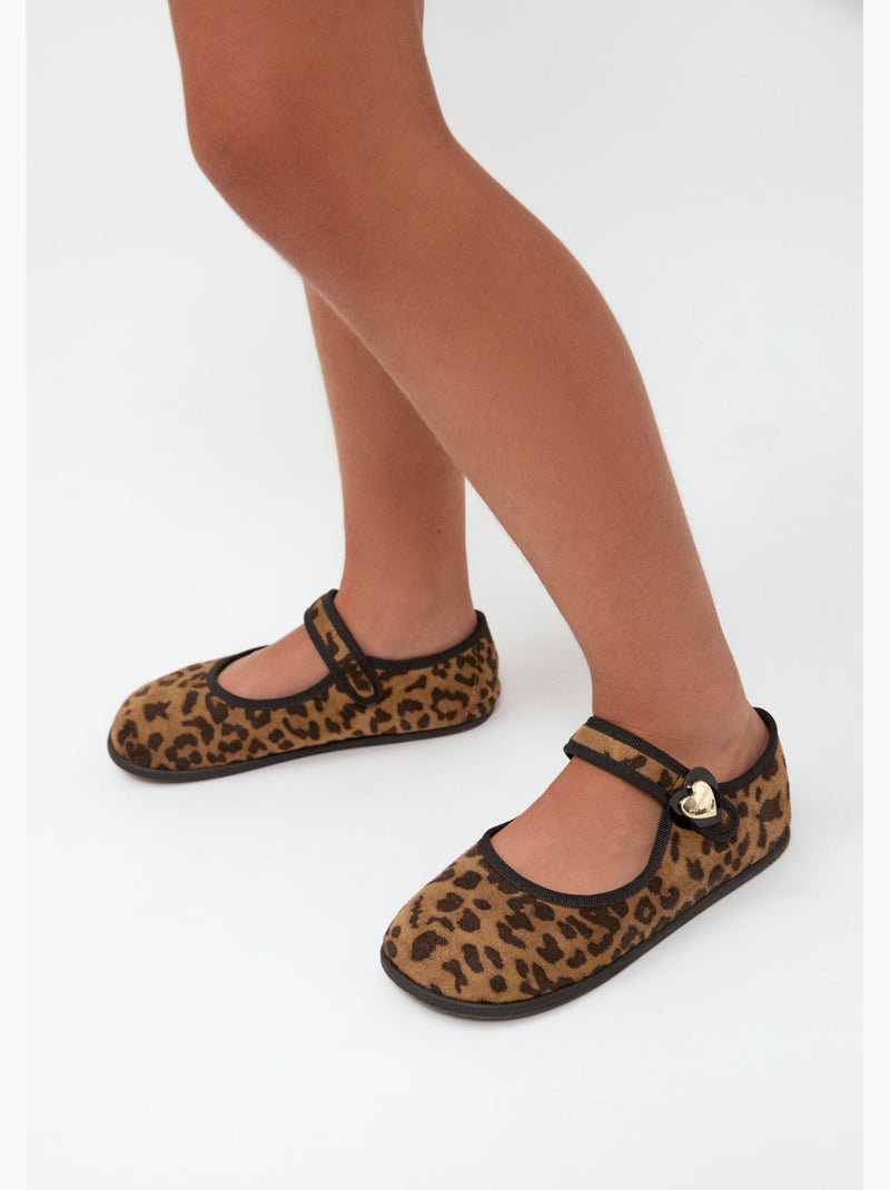 Ballerine con cinturino conguitos barefoot goflex Nero Marrone Nero - Kiabi