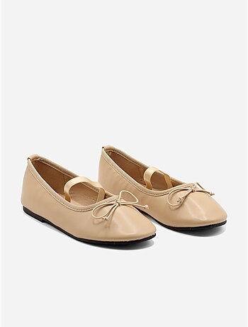 Ballerine con fiocco decorativo