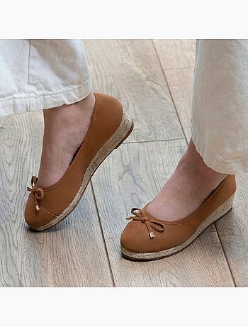 Ballerine con un tacco di 4 cm, molto confortevole Isotoner